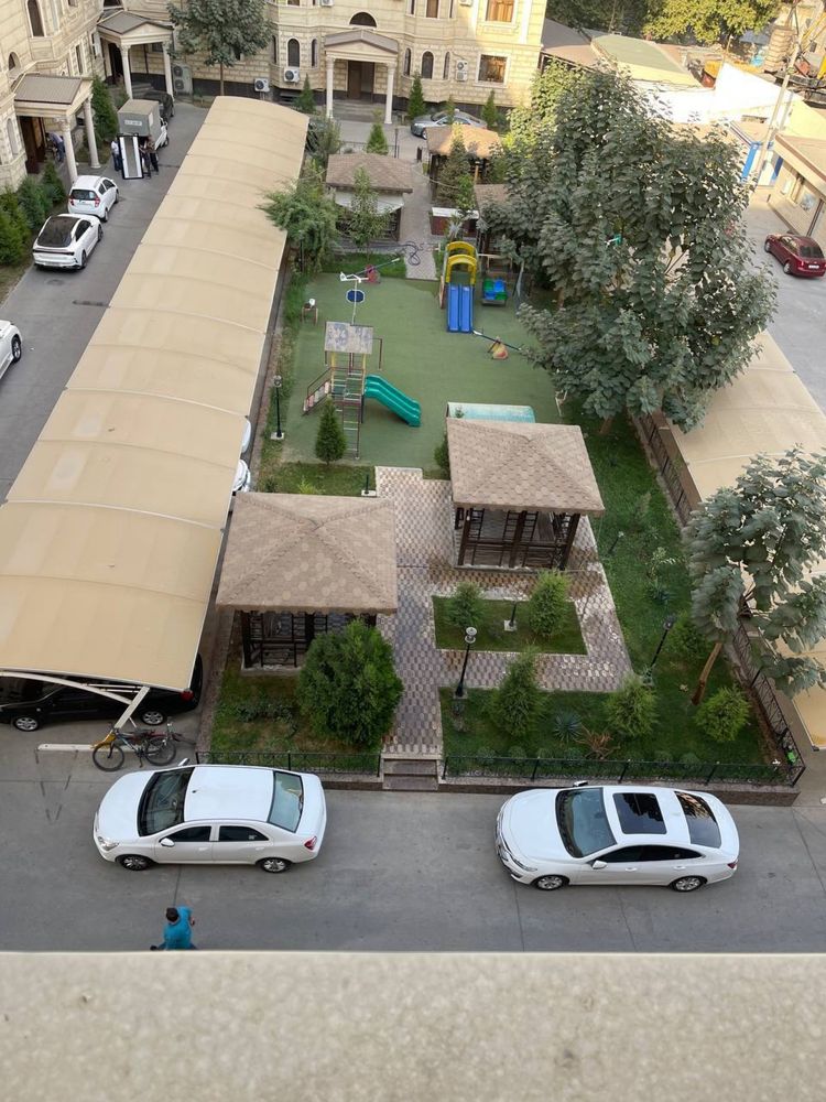 Срочно Продаю свою кв. в новостройке, 50 м² 1/5/8 ул.Шота Руставили