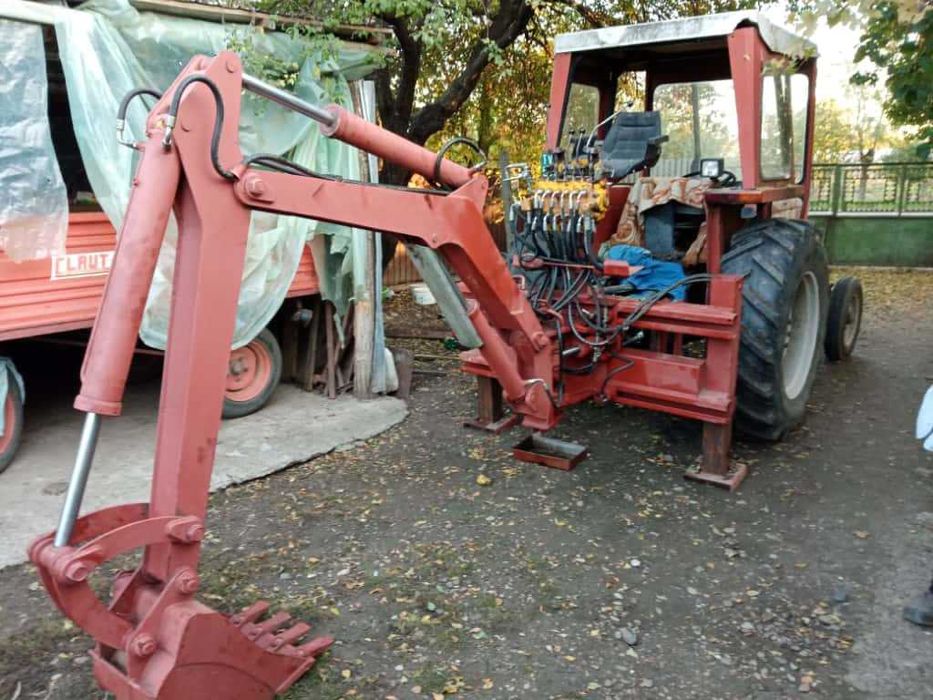 Brat retroescavator cu prindere in 3 puncte pentru tractor NOU
