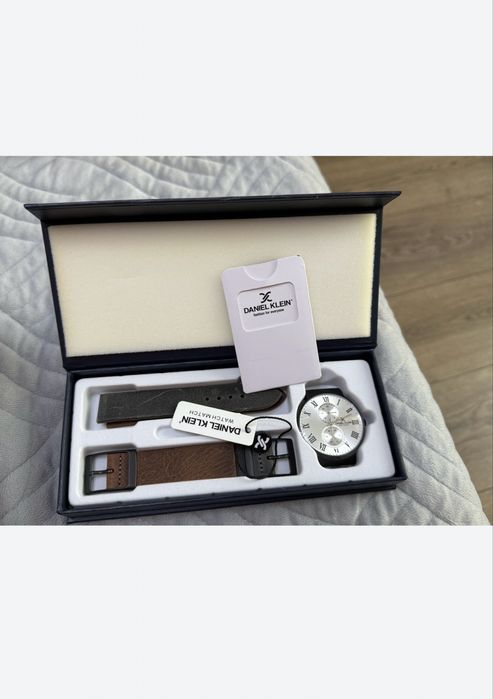 Продам новые часы мужсчие от Daniel Klein