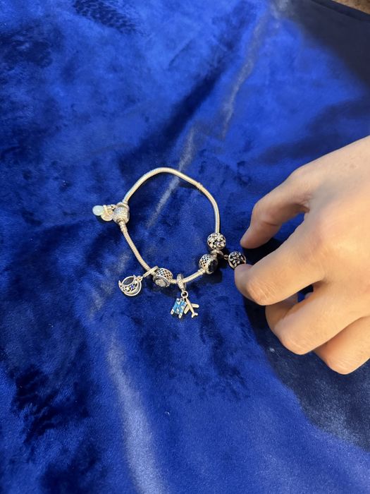 Продам браслет пандора