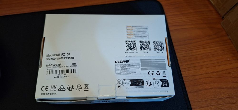 Дъми батерия за фотоапарат Neewer NP-FZ100 AC Power Supply