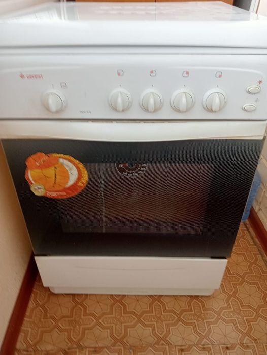 Продам газовую плиту в рабочем состоянии