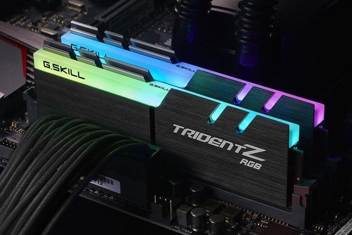 Рам памет DDR4 2x8GB G.Skill Trident Z RGB F4-3600C16D-16GTZR