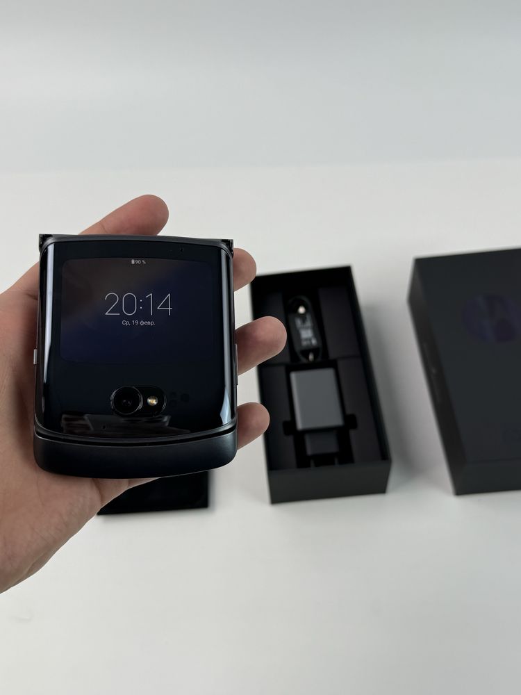 Perfectum Motorola Razr 2020  Gsm+ PERFECTUM 256 новый пачка