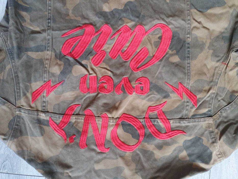 Geaca de blugi Bershka Denim Jacket - Marimea L