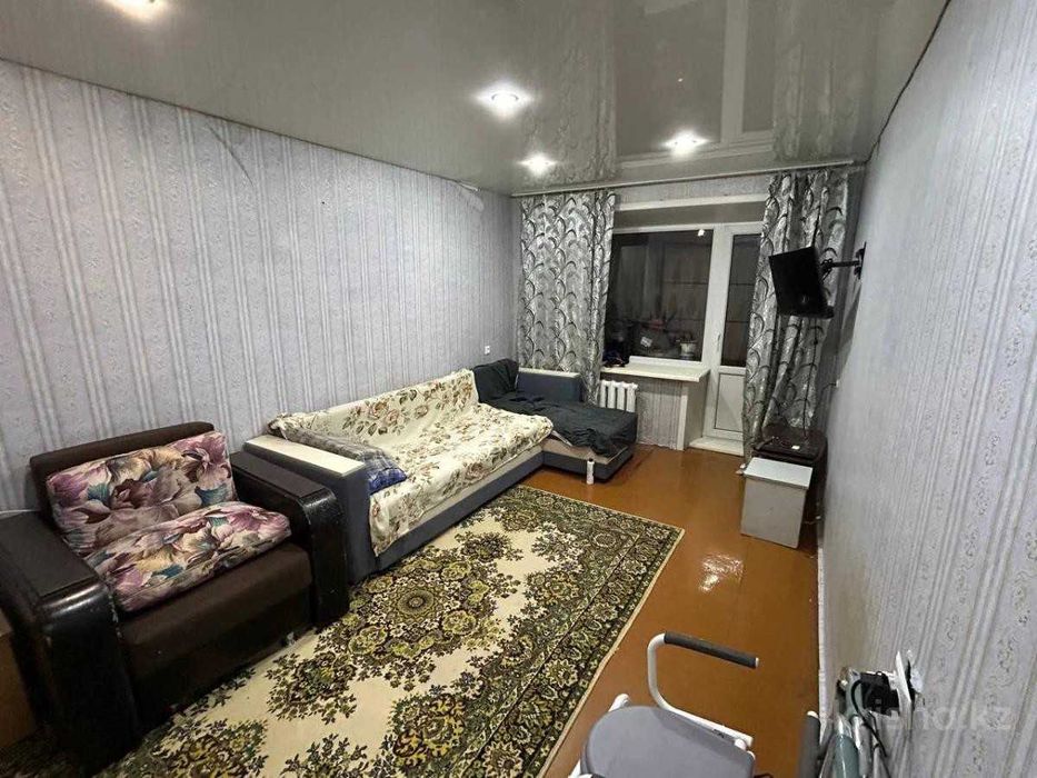 Продажа 1-комнатной квартиры Кубеева 1981года 2этаж из 5 12,500