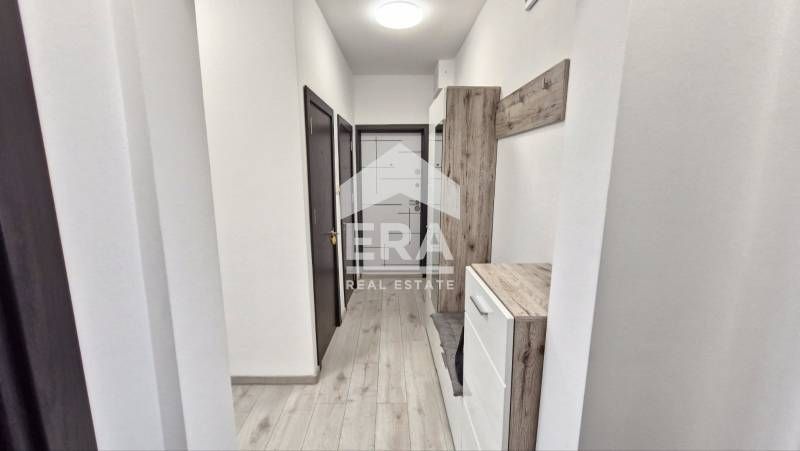 Продава се Тристаен апартамент в Варна, Младост 1 - 58 кв.м за 2242 €/кв.м - Снимка #3