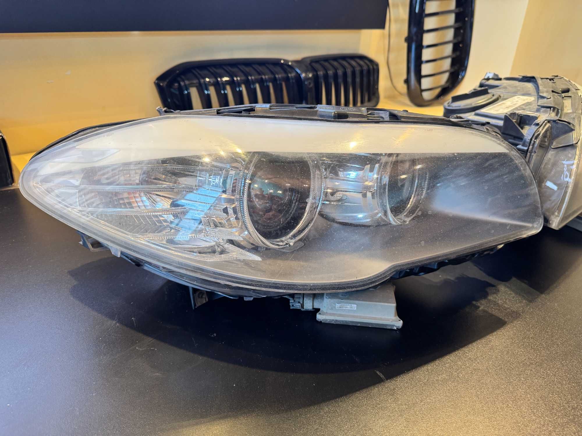 Set Faruri Originale BMW Seria 5 F10 F11 Instalatie Halogen Europa