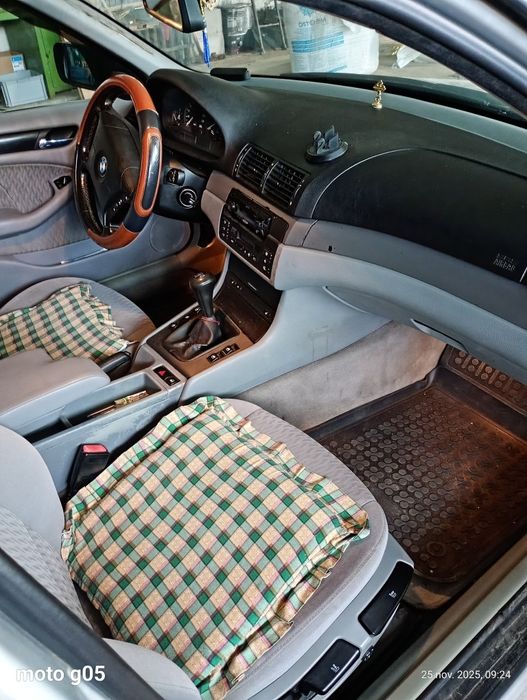 Vind BMW an fabricație 2002