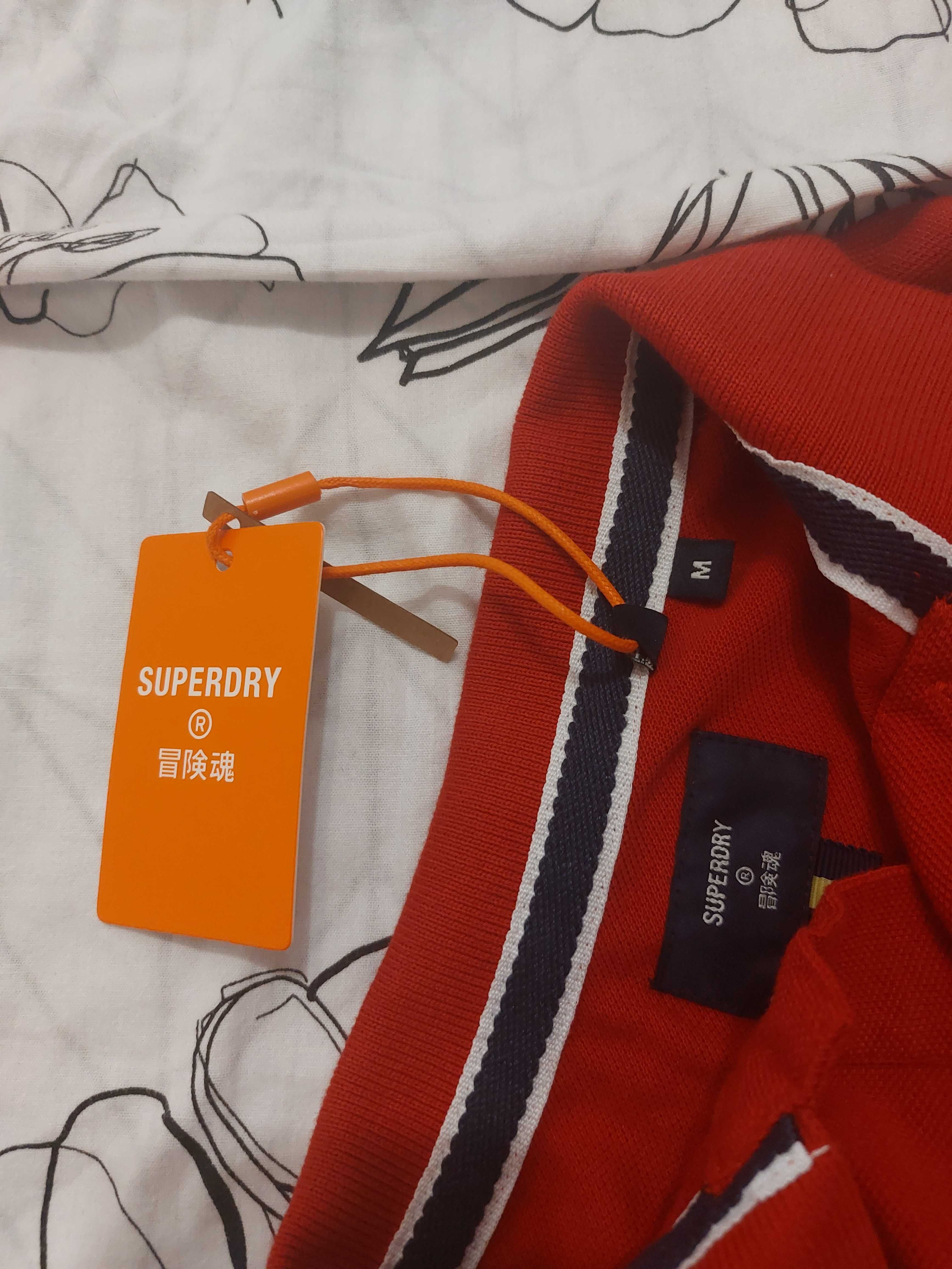 Продавам нова тениска SuperDry