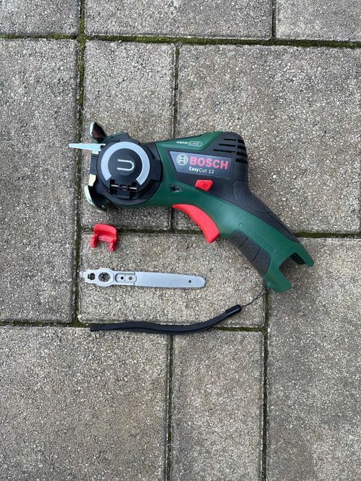 Fierăstrău Bosch EasyCut 12 – resigilat, 12V,