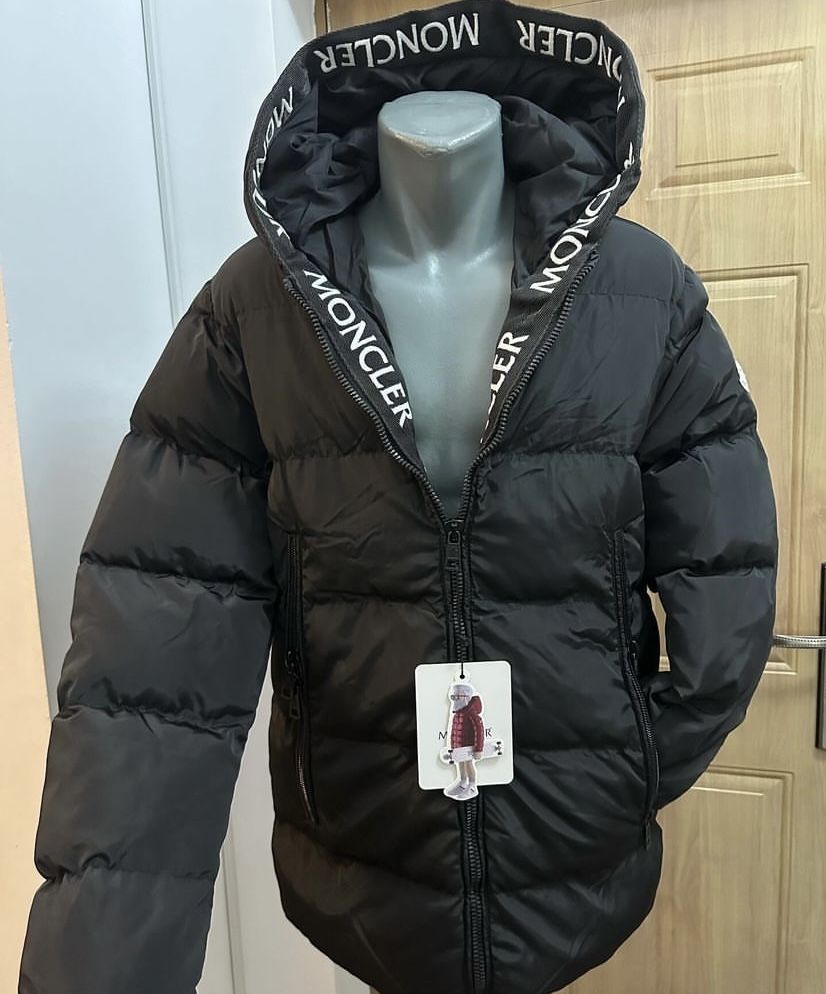 Geaca puffer moncler