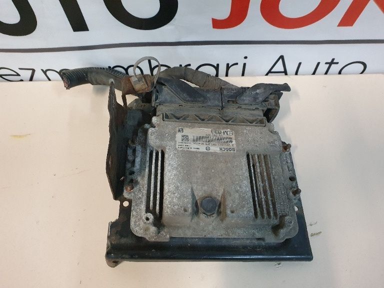Calculator ECU motor OPEL ZAFIRA B A05 2005 - 2015 1.9 CDTI Z 19 DTL BOSCH 0 281 013 567 55205620