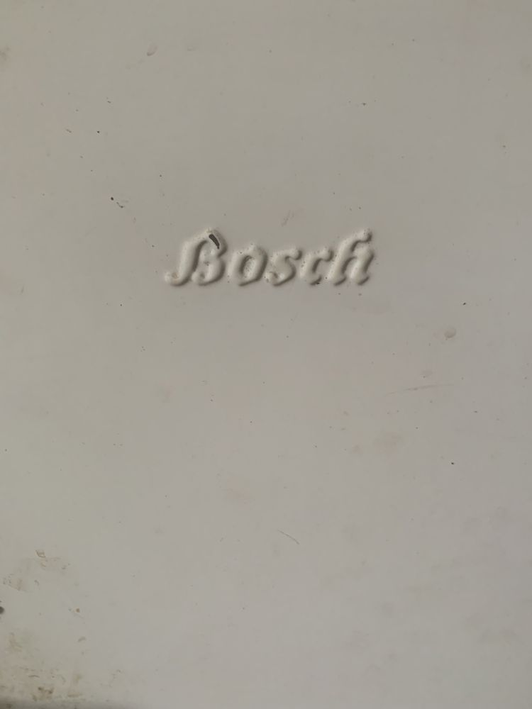 Стар хладилник Бош Bosch