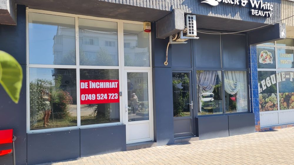 Spatiu comercial 50mp FĂLTICENI