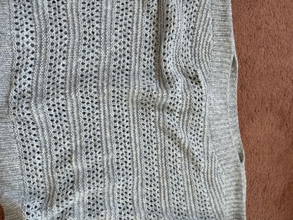 Pulover crosetat L gri