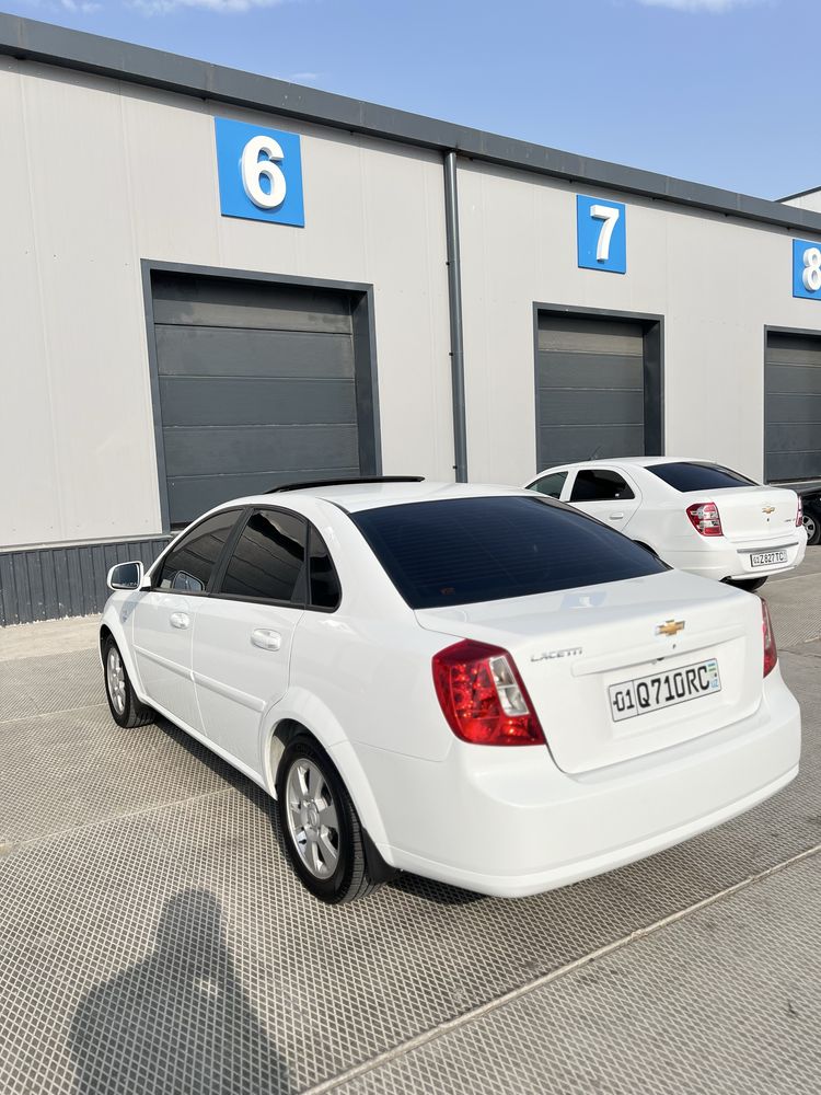 Lacetti Gentra 2022 3 pozitsiya