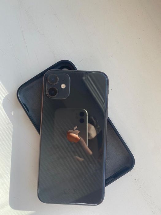 Айфон 11 128 гб.