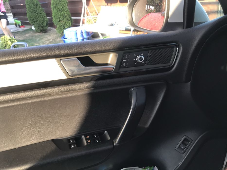 Volkswagen Touareg 7P variante +/-