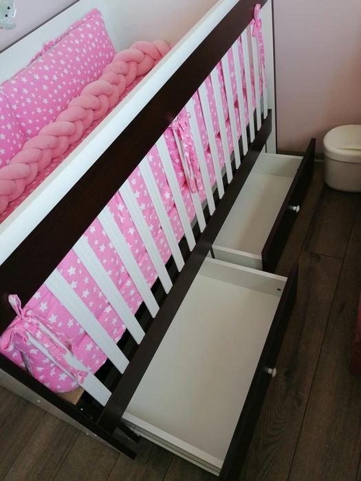 Бебешко легло с матрак и скрин