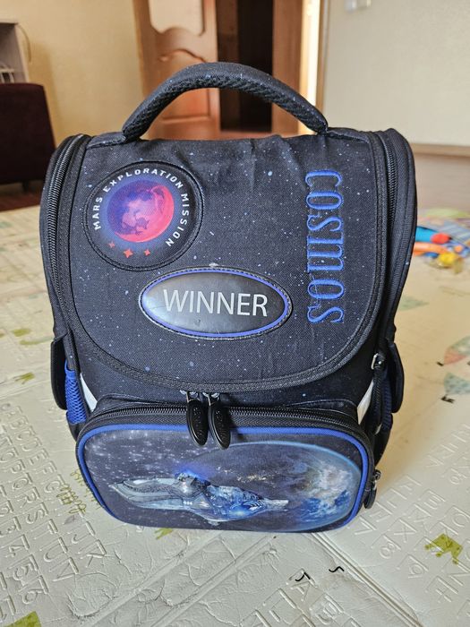 Рюкзак в отличном состоянии качественный