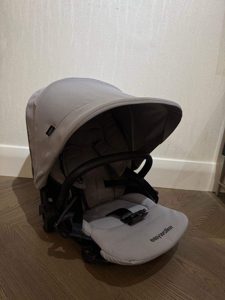 Коляска Easywalker Charley 2