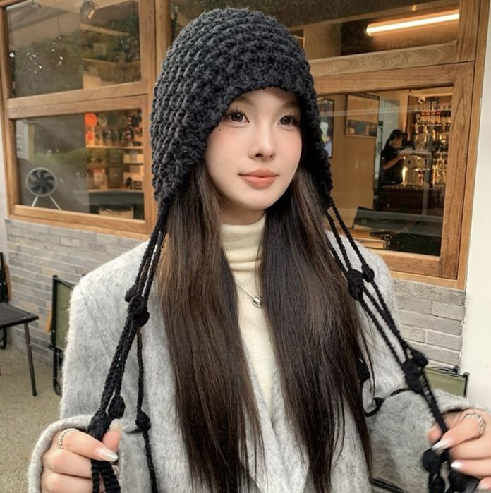 Теплая трендовая шапка