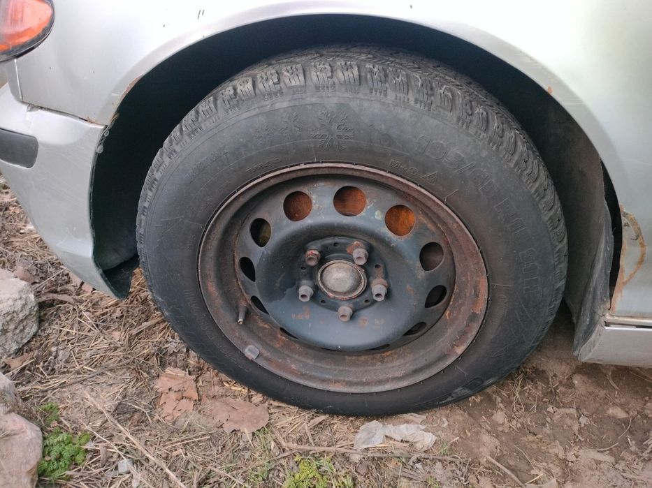 Dezmembrari  BMW 3 (E46)  1998  > 2007 316 i Benzina