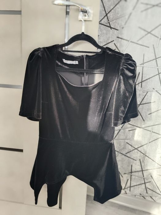 Продам женскую двойку