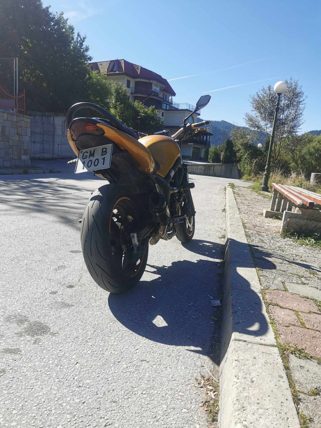 Suzuki Sv 650 top