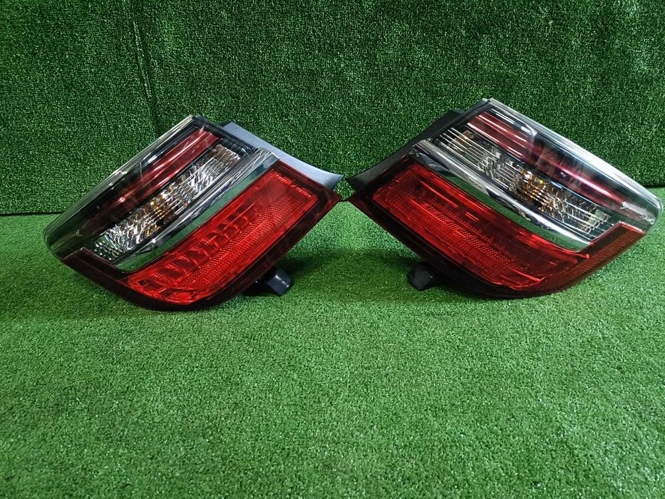 Оригинальный задний фонарь от Toyota Camry 55. Европа