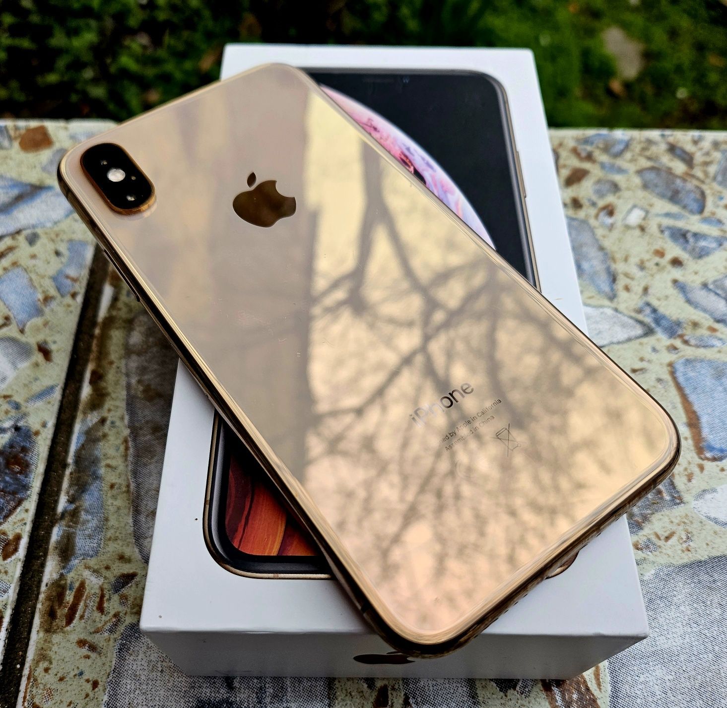 Iphone XS gold 64gb impecabil, baterie 94% la pret fix !