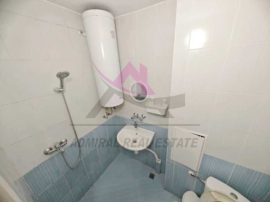 Дава се под наем Двустаен апартамент в Варна, Младост 2 - 41 кв.м за 357 € - Снимка #3