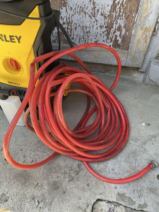 Pompă pentru spălat în stare perfectă de funcționare.