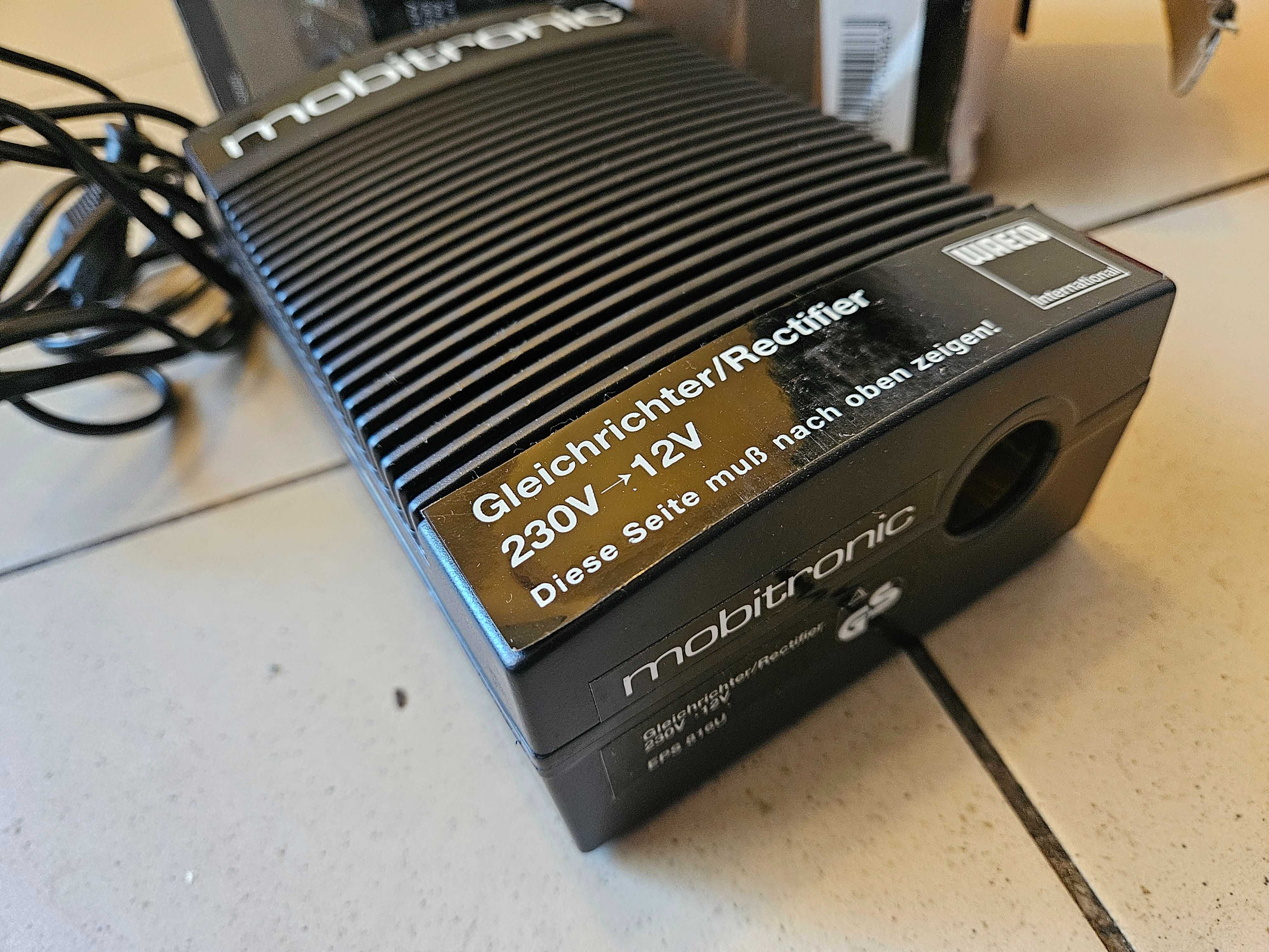 Convertor Waeco Mobitronic priza auto 220/12V, 60W