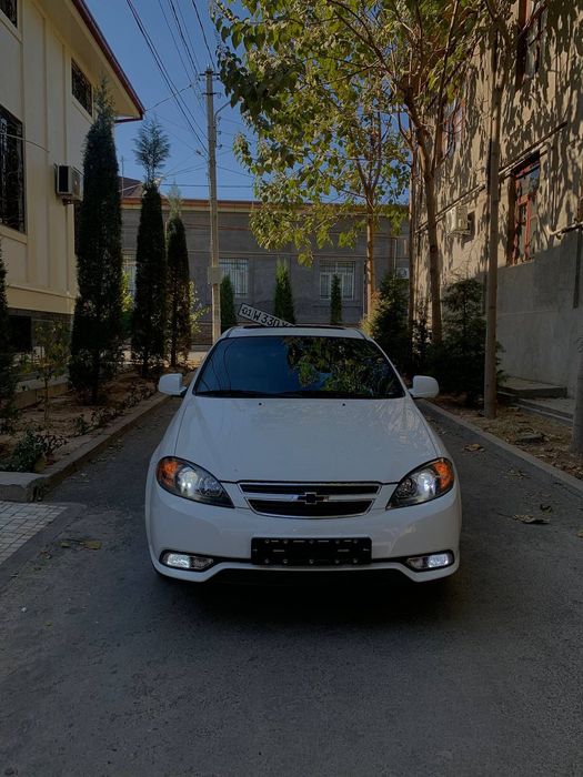 Lasetti getra qilingan