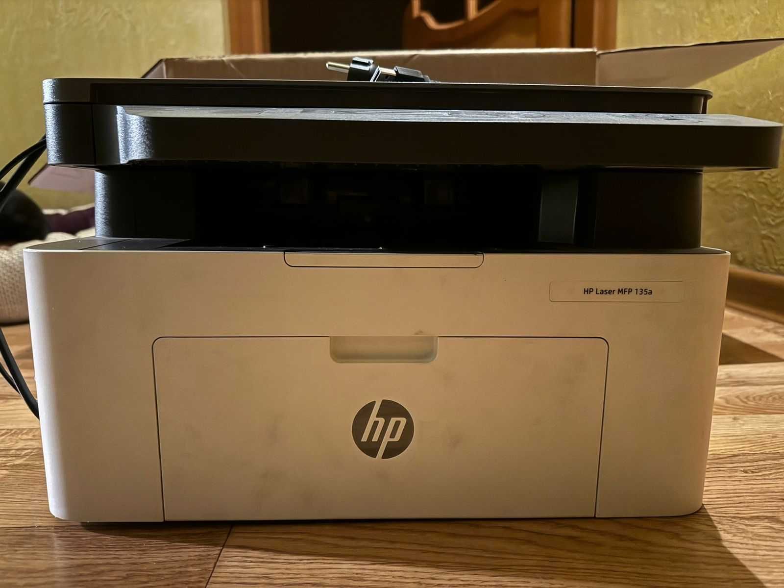 Принтер МФУ  HP Laser 135а