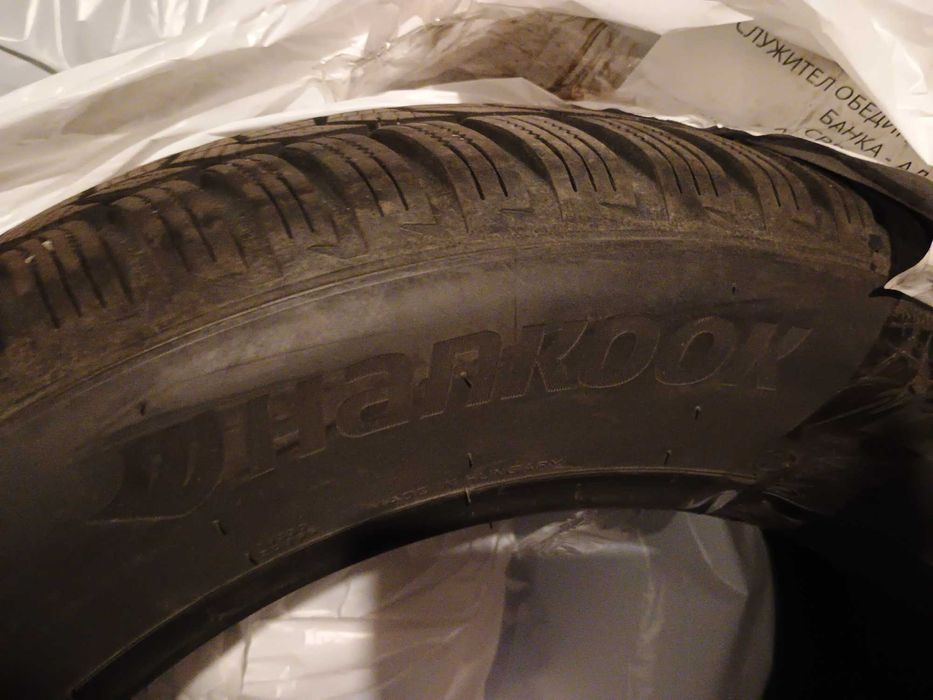 4 бр. Зимни гуми Hankook 215/60 17