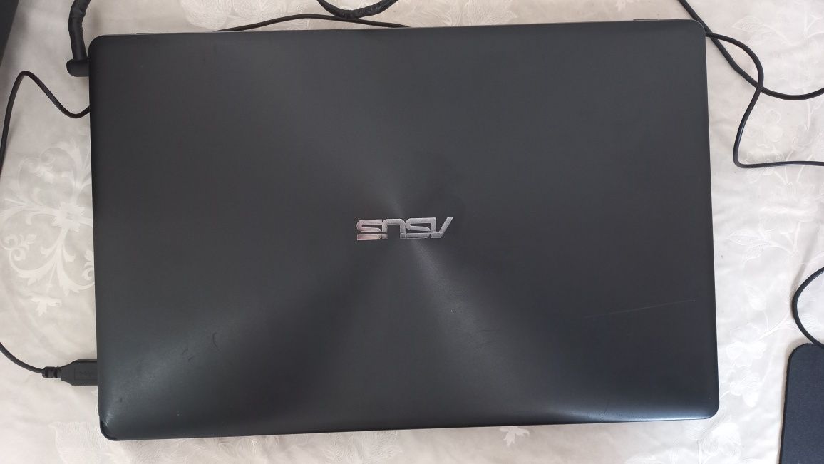 Asus kompyuter 8 ga 1 TB