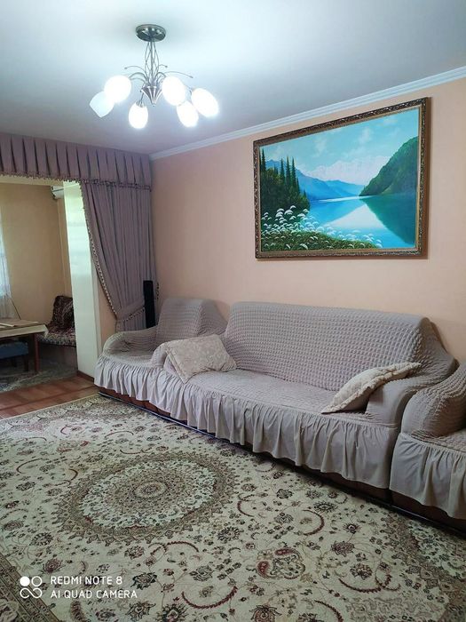 Шота Руставели,ориентир BON кафе-отличная 3комнатная квартира в центре