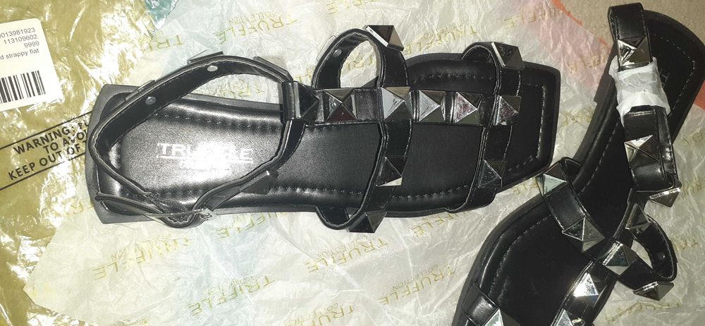 Sandale negre cu tinte, mas 37