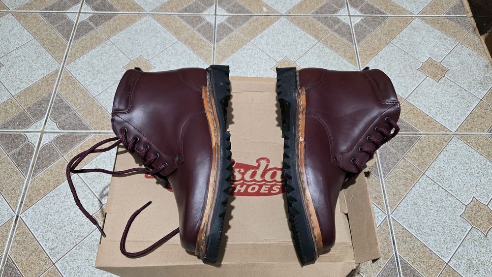 Bocanci militari  V.M (vișiniu)