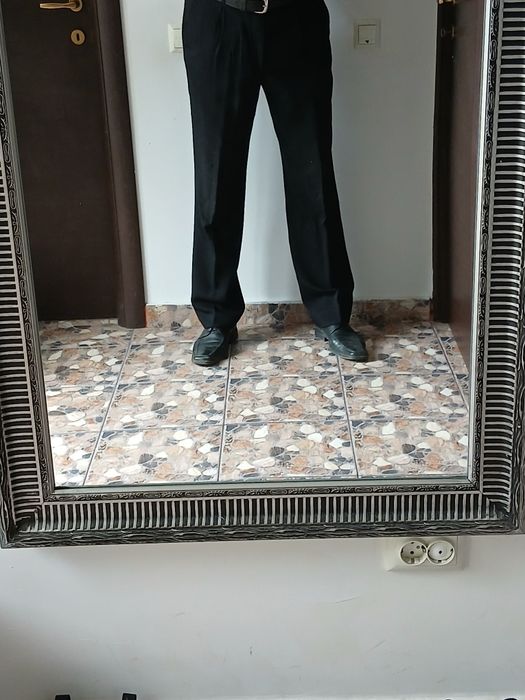 Pantaloni barbati din stofa masura 34/34 stare perfecta