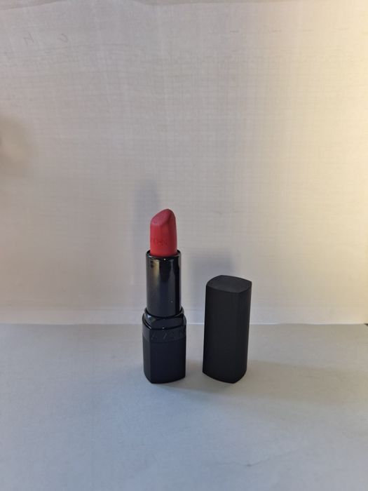 Гримове Avon, Alverde, Wibo