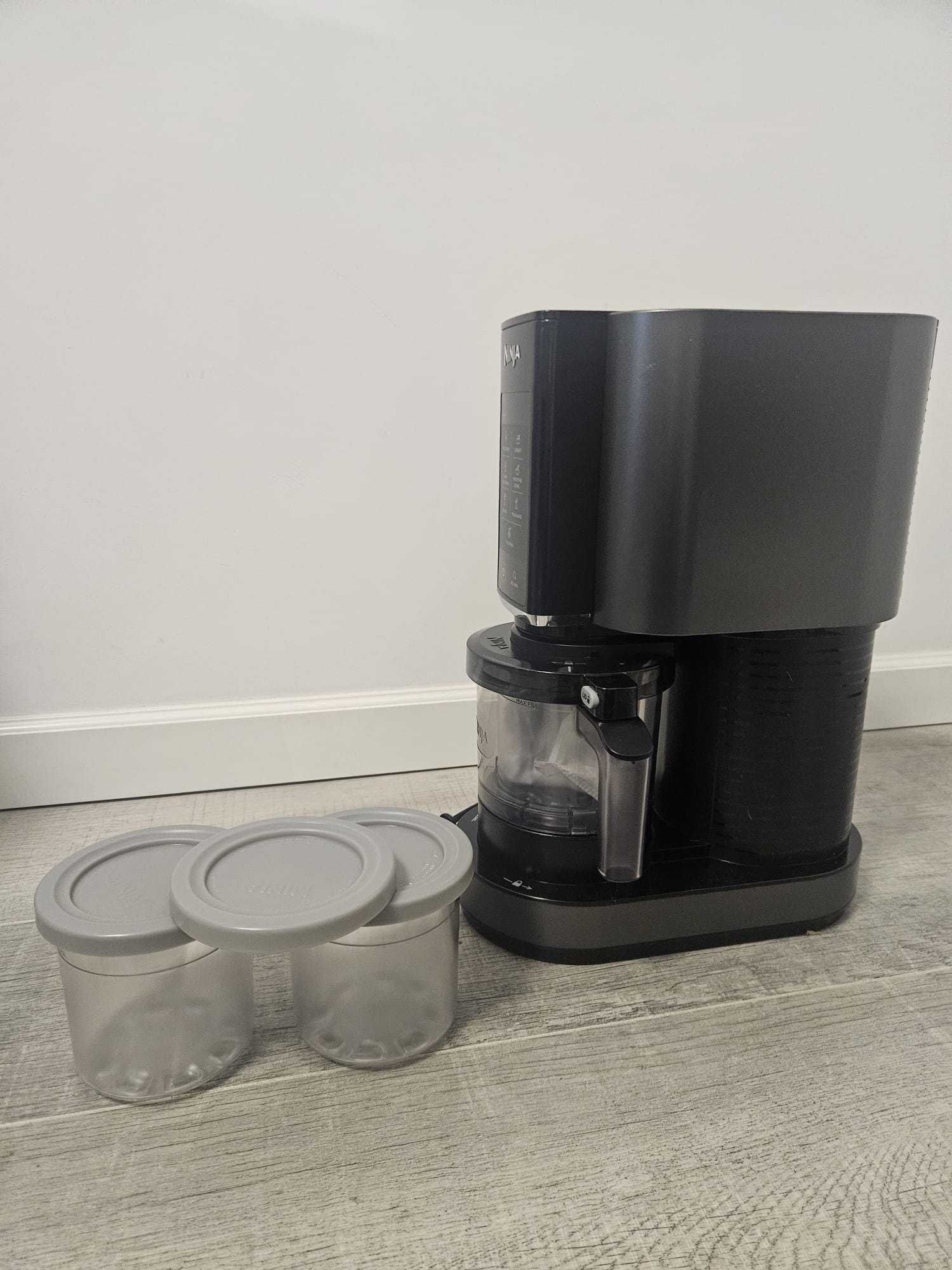 Aparat de preparat inghetata NINJA NC300EU