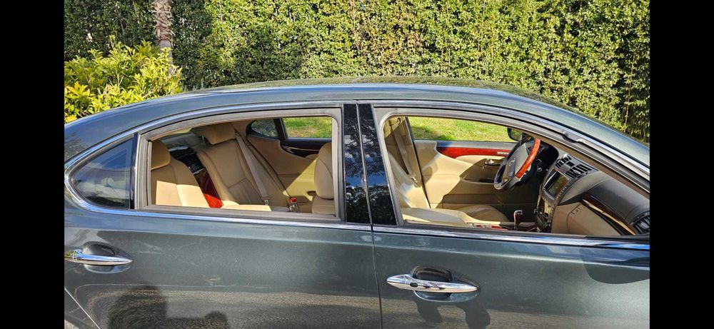 LEXUS LS600 hL- President