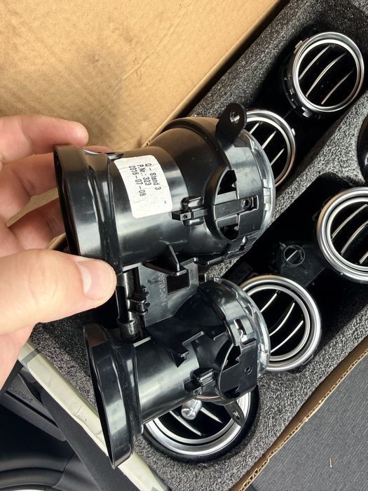 Set grile aerisire Mercedes E-class w213