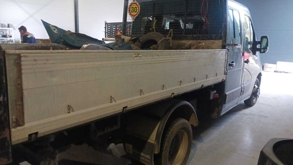Vand sau dezmembrez RENAULT MASTER cu bena basculabila
