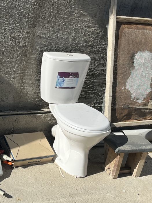 унитаз . хорошим сост