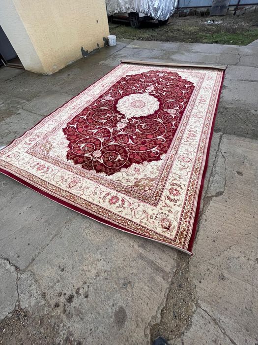 Продам ковер 2.5/4